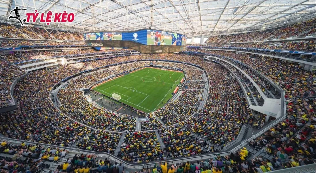 Không khí sôi động tại SoFi Stadium